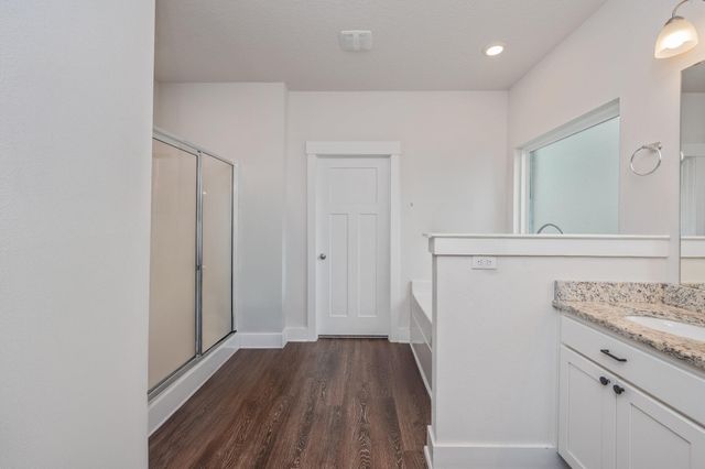 1126 Valor Walk Walk, Crestview, FL 32539