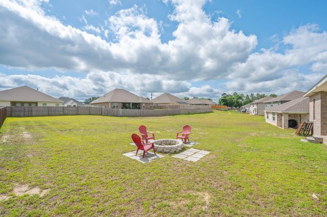 1126 Valor Walk Walk, Crestview, FL 32539