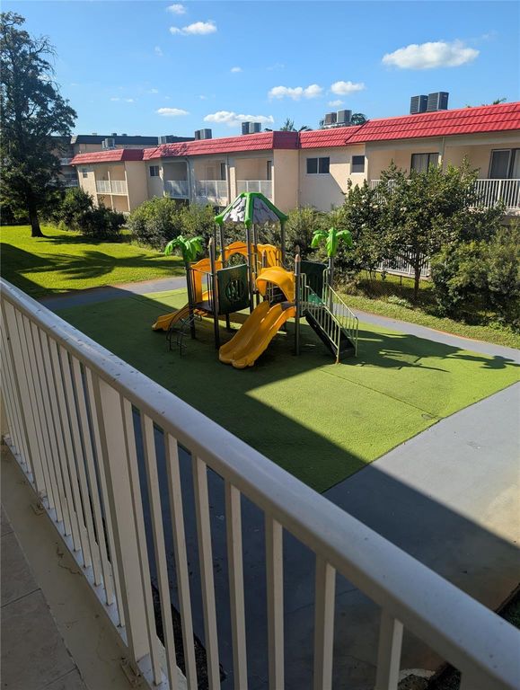 5820 NW 17th Pl 206, Sunrise, FL 33313