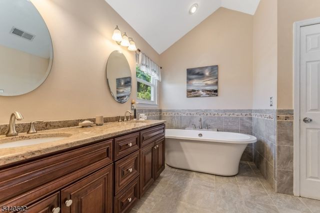 2 Craft Farm Drive, Bridgewater Twp., NJ 08807