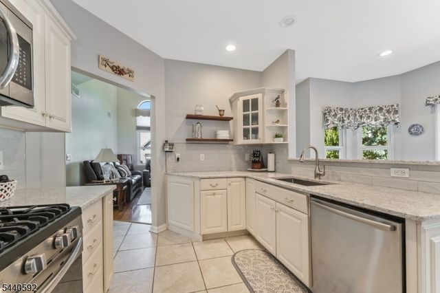 2 Craft Farm Drive, Bridgewater Twp., NJ 08807