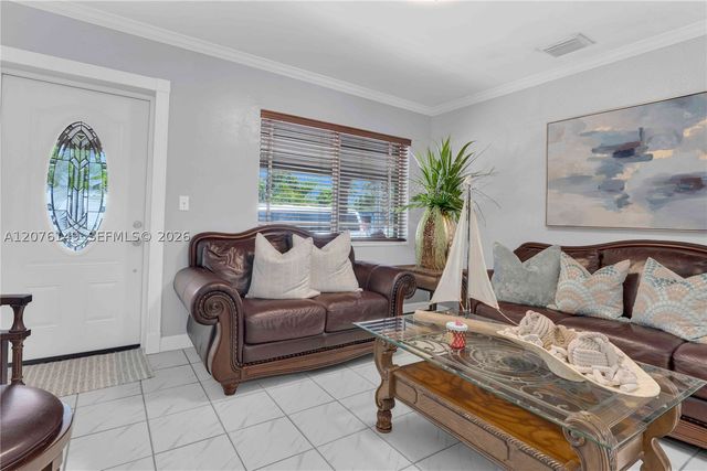 3030 NW 90th St, Miami, FL 33147