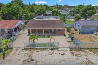 3030 NW 90th St, Miami, FL 33147