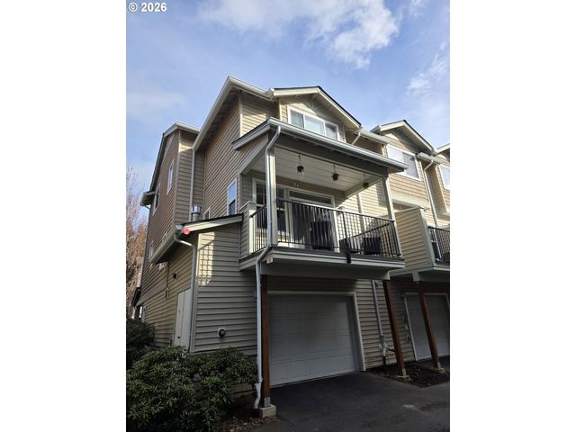 10532 Ne CEDAR FALLS Loop, Hillsboro, OR 97006