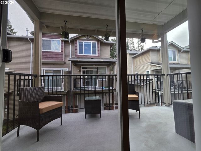 10532 Ne CEDAR FALLS Loop, Hillsboro, OR 97006