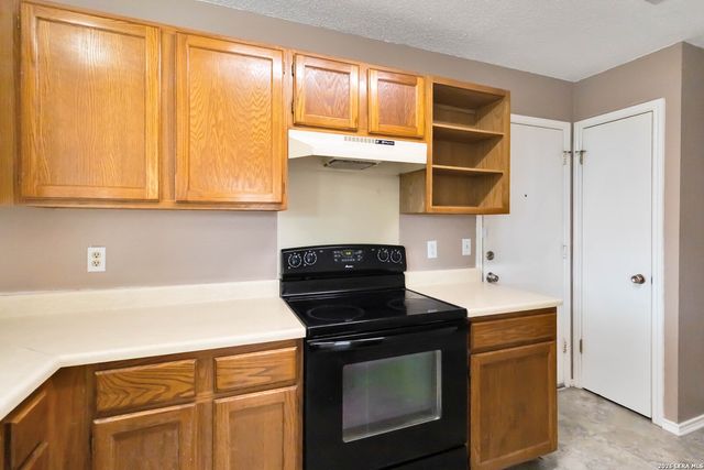 7511 Brandyridge, San Antonio, TX 78250