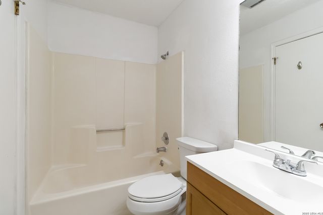 7511 Brandyridge, San Antonio, TX 78250