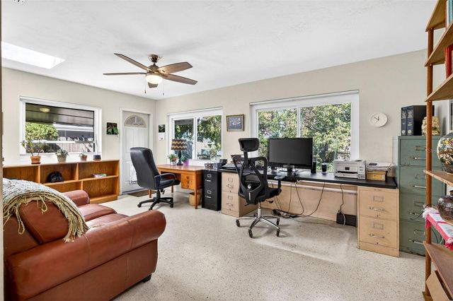 6019 8TH AVENUE N, St Petersburg, FL 33710