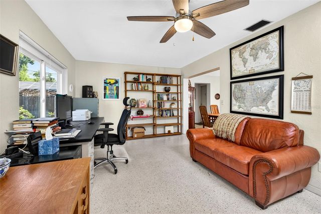 6019 8TH AVENUE N, St Petersburg, FL 33710