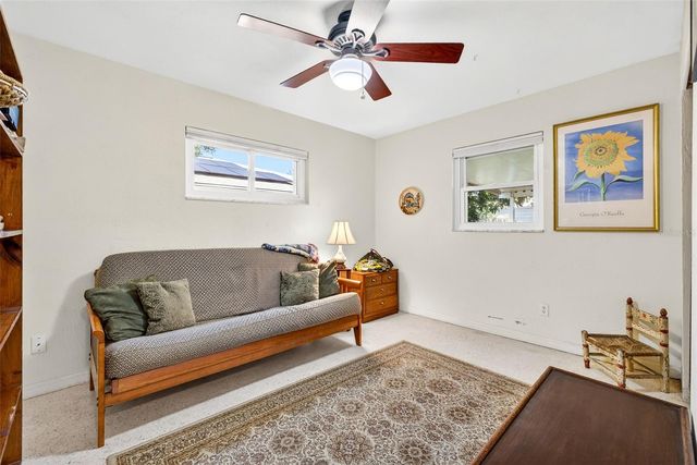 6019 8TH AVENUE N, St Petersburg, FL 33710