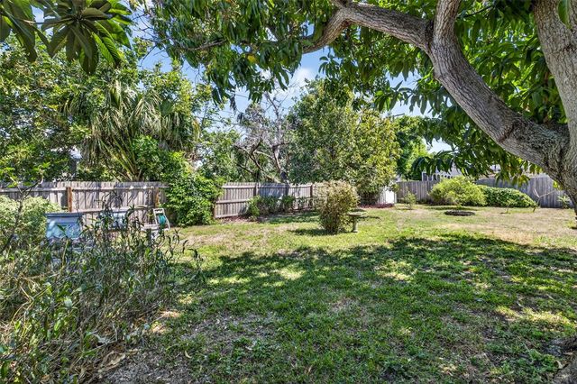 6019 8TH AVENUE N, St Petersburg, FL 33710