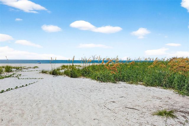 6019 8TH AVENUE N, St Petersburg, FL 33710