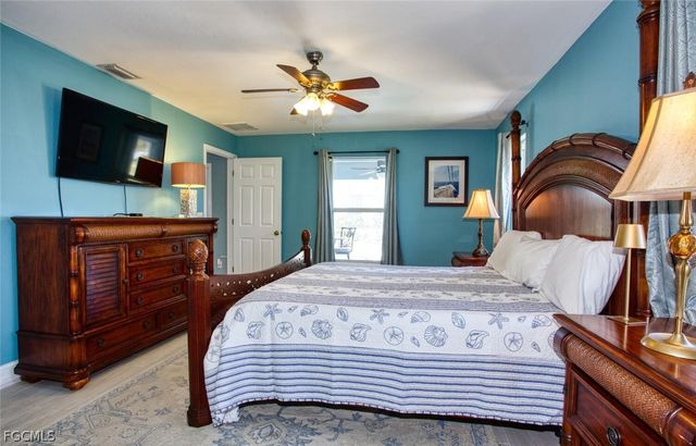 3531 SW 5th ST, Cape Coral, FL 33991