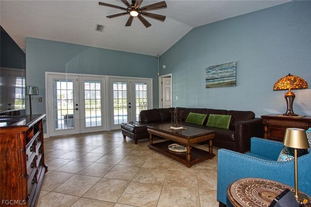 3531 SW 5th ST, Cape Coral, FL 33991