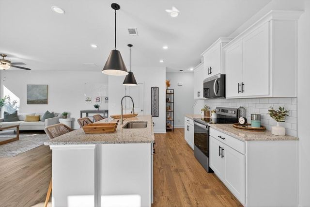 125 Windsor Park Court, Jefferson, GA 30549