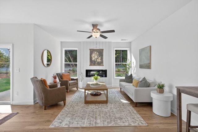 125 Windsor Park Court, Jefferson, GA 30549