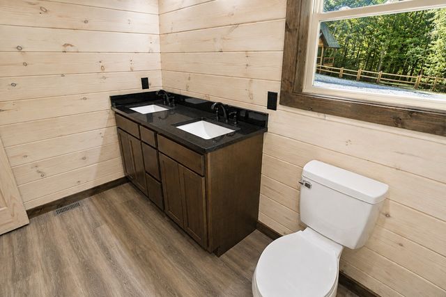 1308 North Oak Ct, Sevierville, TN 37876