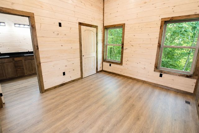 1308 North Oak Ct, Sevierville, TN 37876