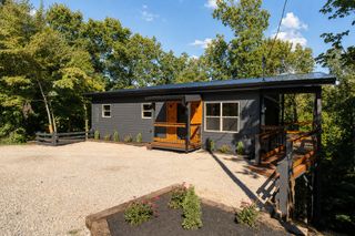 1308 North Oak Ct, Sevierville, TN 37876