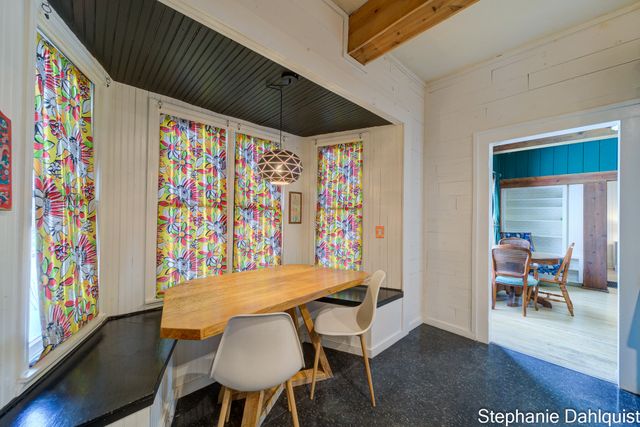 1922 Oak Avenue, North Muskegon, MI 49445