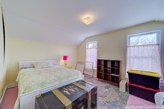 1922 Oak Avenue, North Muskegon, MI 49445