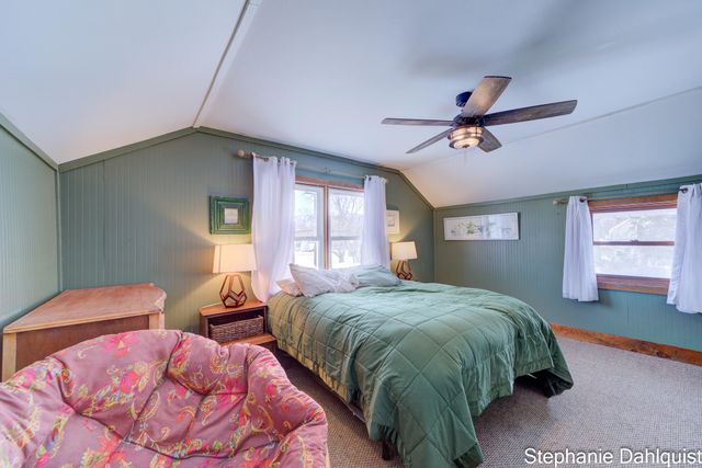 1922 Oak Avenue, North Muskegon, MI 49445