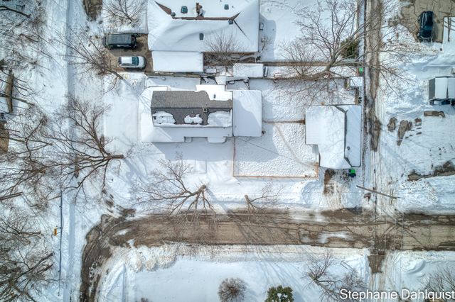 1922 Oak Avenue, North Muskegon, MI 49445