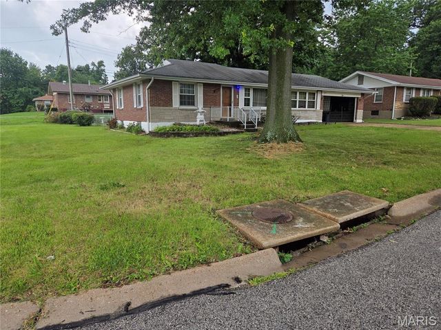 1200 Ensley Drive, Bellefontaine Nghbrs, MO 63137