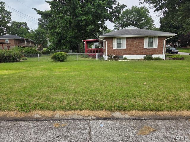 1200 Ensley Drive, Bellefontaine Nghbrs, MO 63137