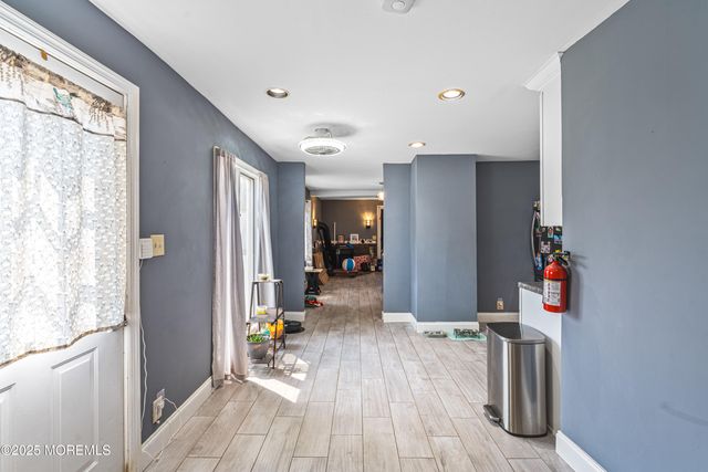 76 Woodland Drive, Keyport, NJ 07735