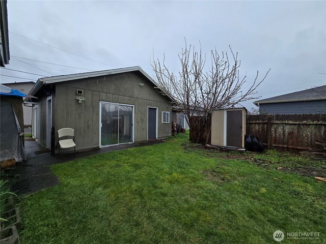 117 J Street, Cosmopolis, WA 98537