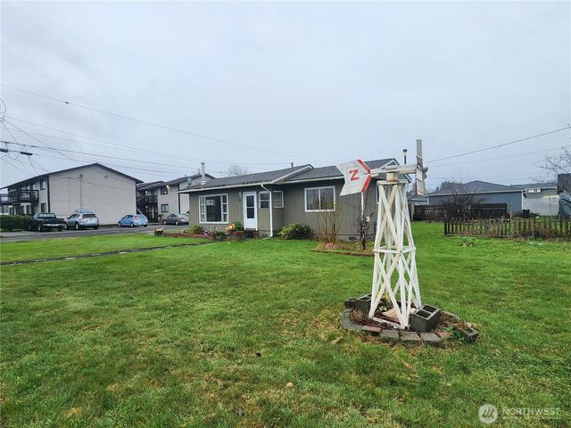 117 J Street, Cosmopolis, WA 98537