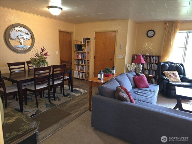 117 J Street, Cosmopolis, WA 98537