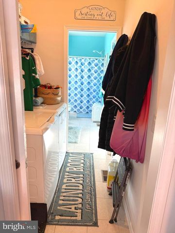 1251 LINDEN AVE, Halethorpe, MD 21227