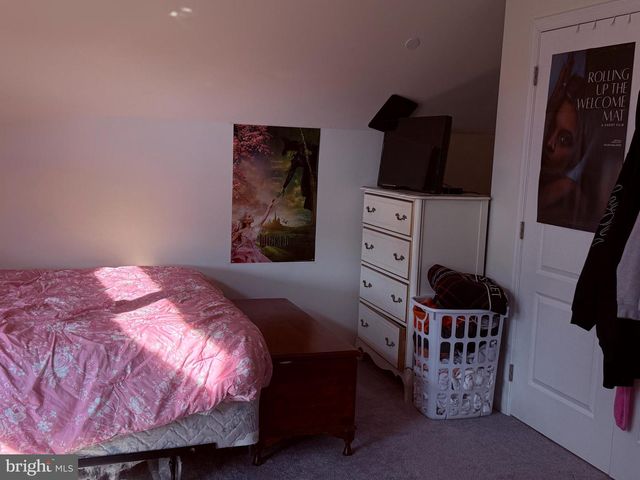 1251 LINDEN AVE, Halethorpe, MD 21227