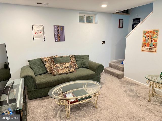 1251 LINDEN AVE, Halethorpe, MD 21227