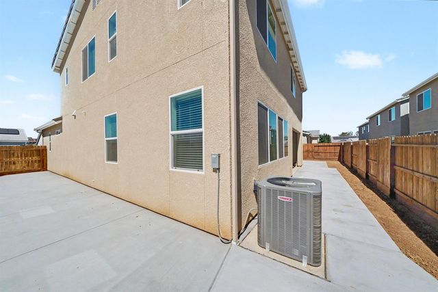 4178 Clavel Avenue, Clovis, CA 93619