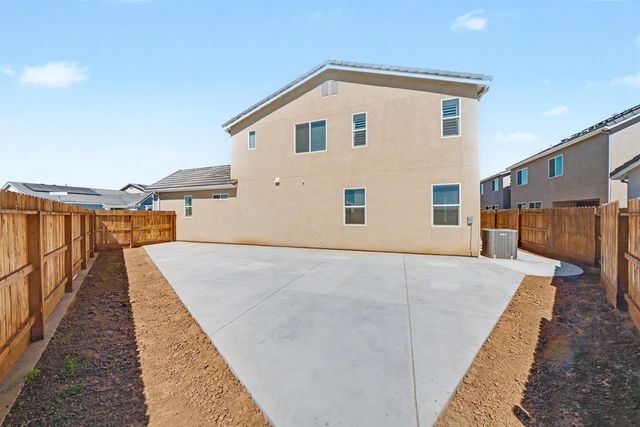 4178 Clavel Avenue, Clovis, CA 93619