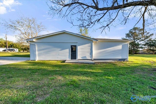 167 W Highlander Road, Harvest, AL 35749