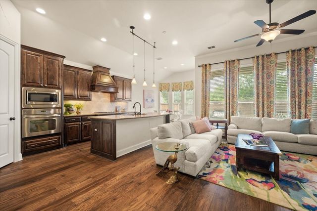 2831 Sherwood Drive, Trophy Club, TX 76262