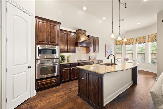 2831 Sherwood Drive, Trophy Club, TX 76262