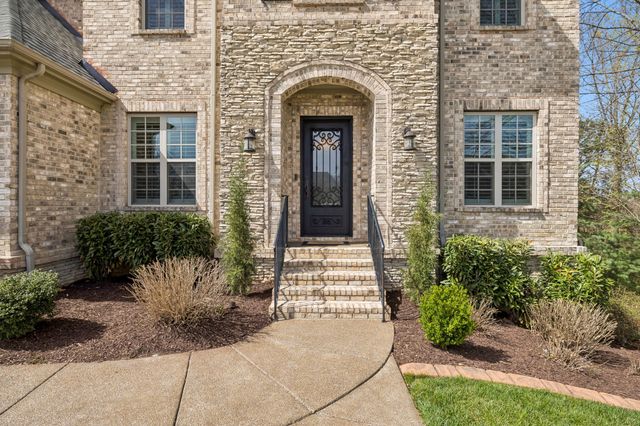 6018 Blackwell Ln, Franklin, TN 37064