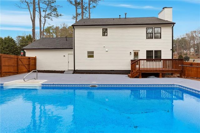 2348 Marneil NE Drive, Marietta, GA 30062