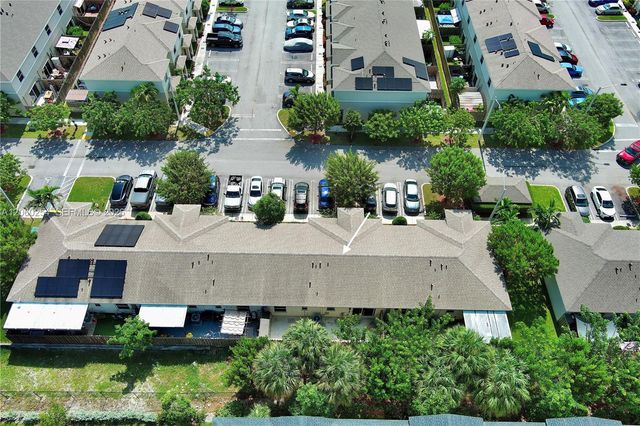 484 NE 4th Ave, Florida City, FL 33034