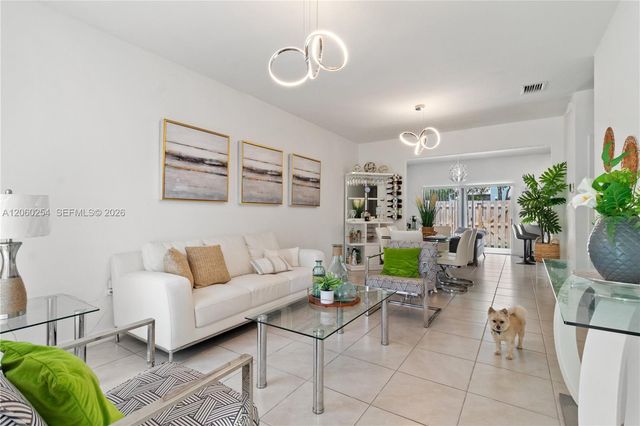 484 NE 4th Ave, Florida City, FL 33034