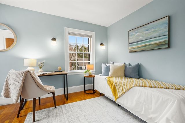 93 Churchill Ave, Arlington, MA 02476