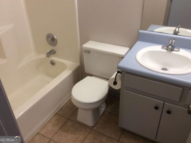 2882 Silver Maple Court, Rex, GA 30273