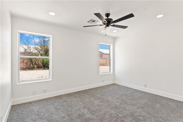 1807 E Calle Agrada Drive, Fort Mohave, AZ 86426