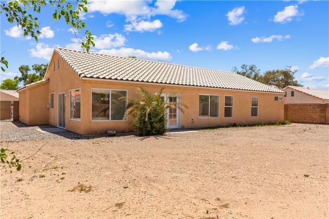 1807 E Calle Agrada Drive, Fort Mohave, AZ 86426