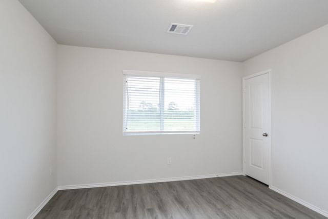 325 Shelby Meadow Drive, Willis, TX 77378